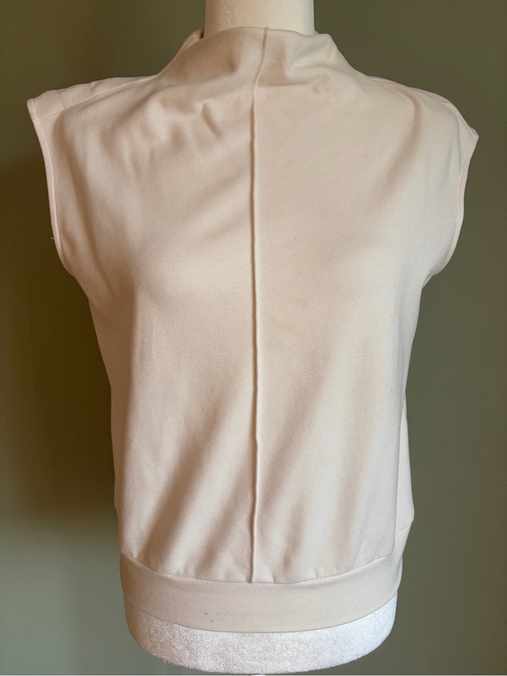 Melloday Mock Neck Sleeveless Top | Ivory | XS